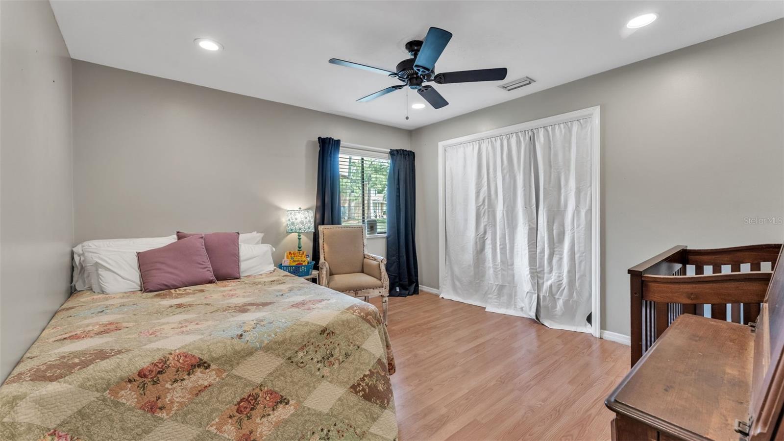 FOX RUN - Residential