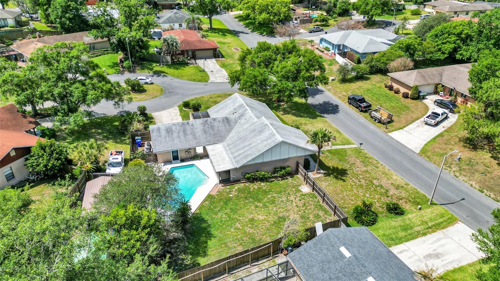 FOX RUN - Residential