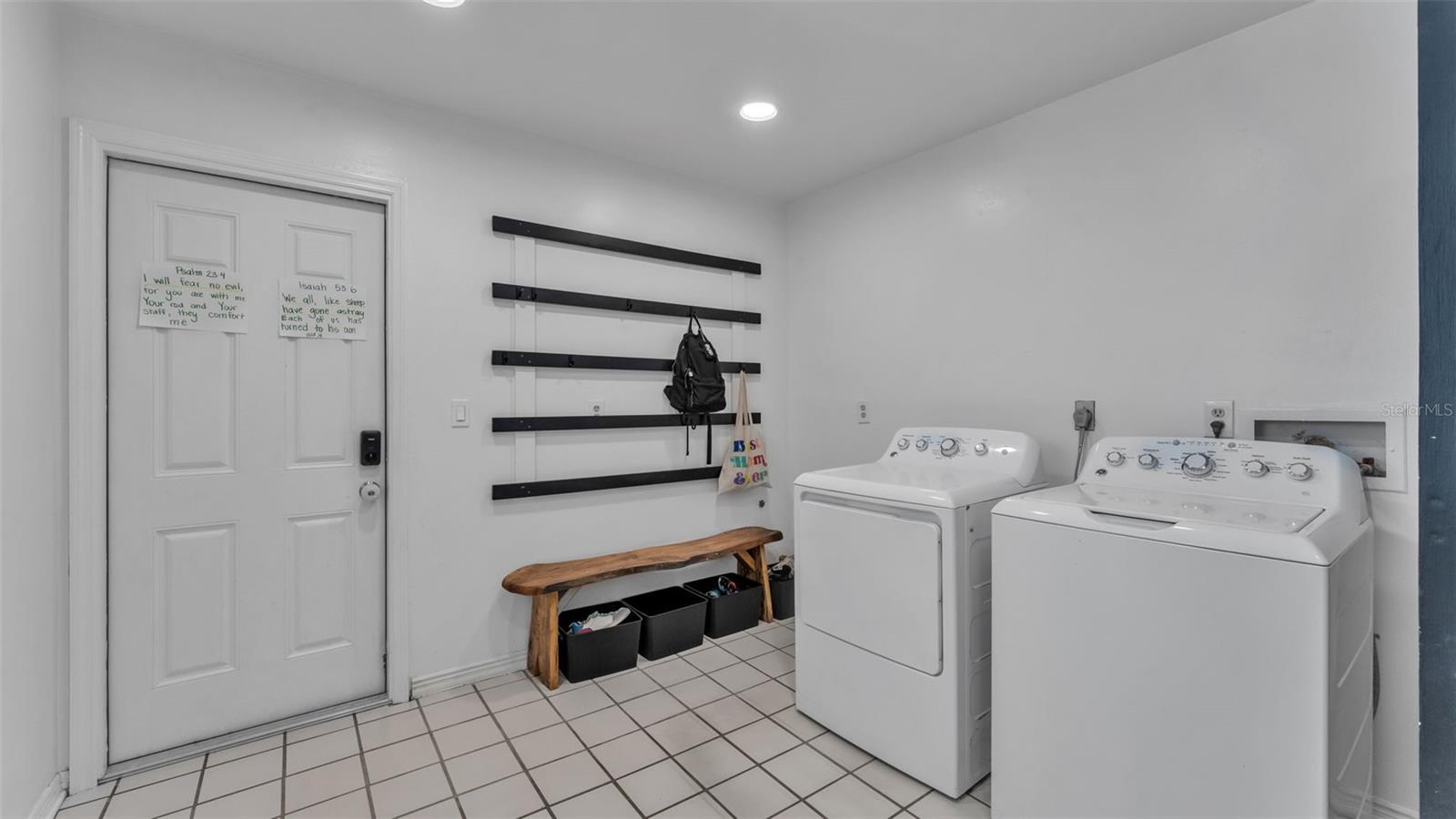 FOX RUN - Residential