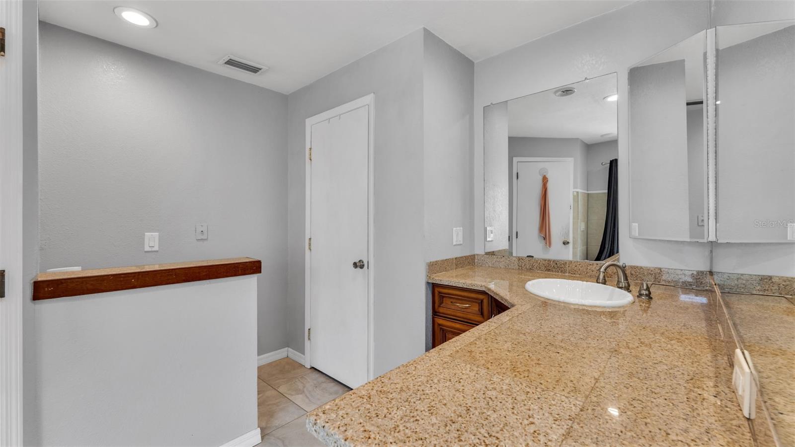 FOX RUN - Residential