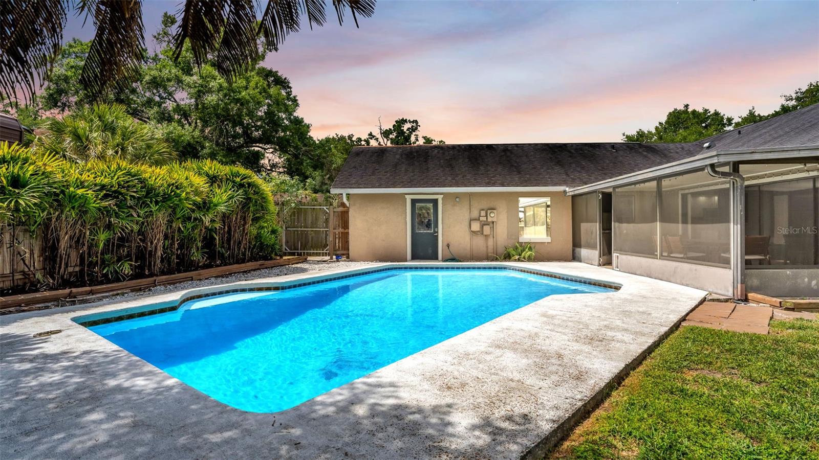 FOX RUN - Residential