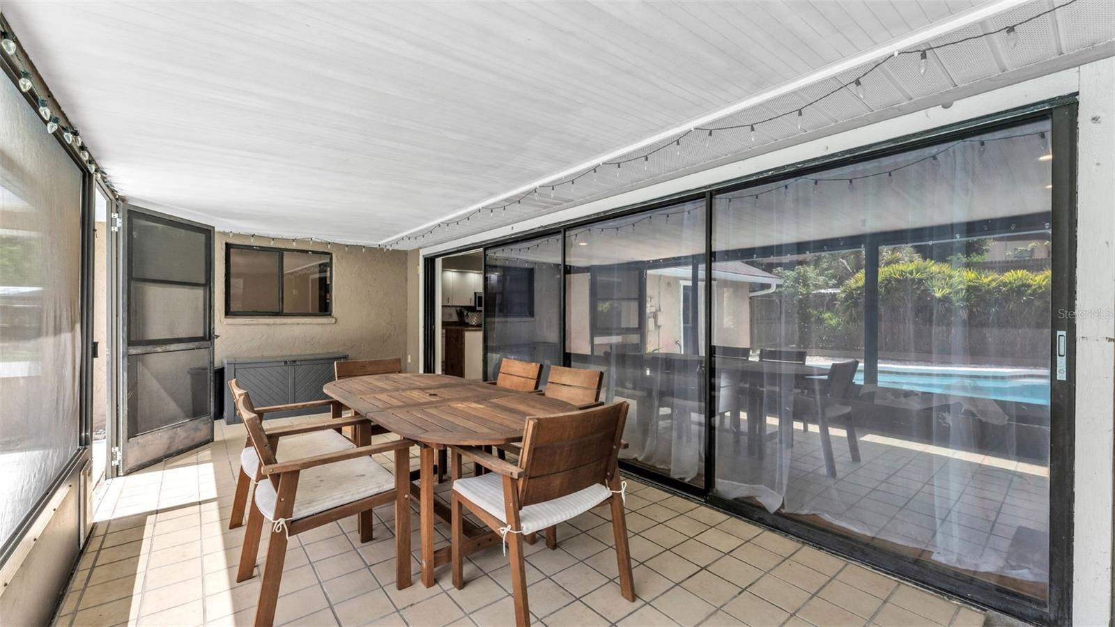 FOX RUN - Residential