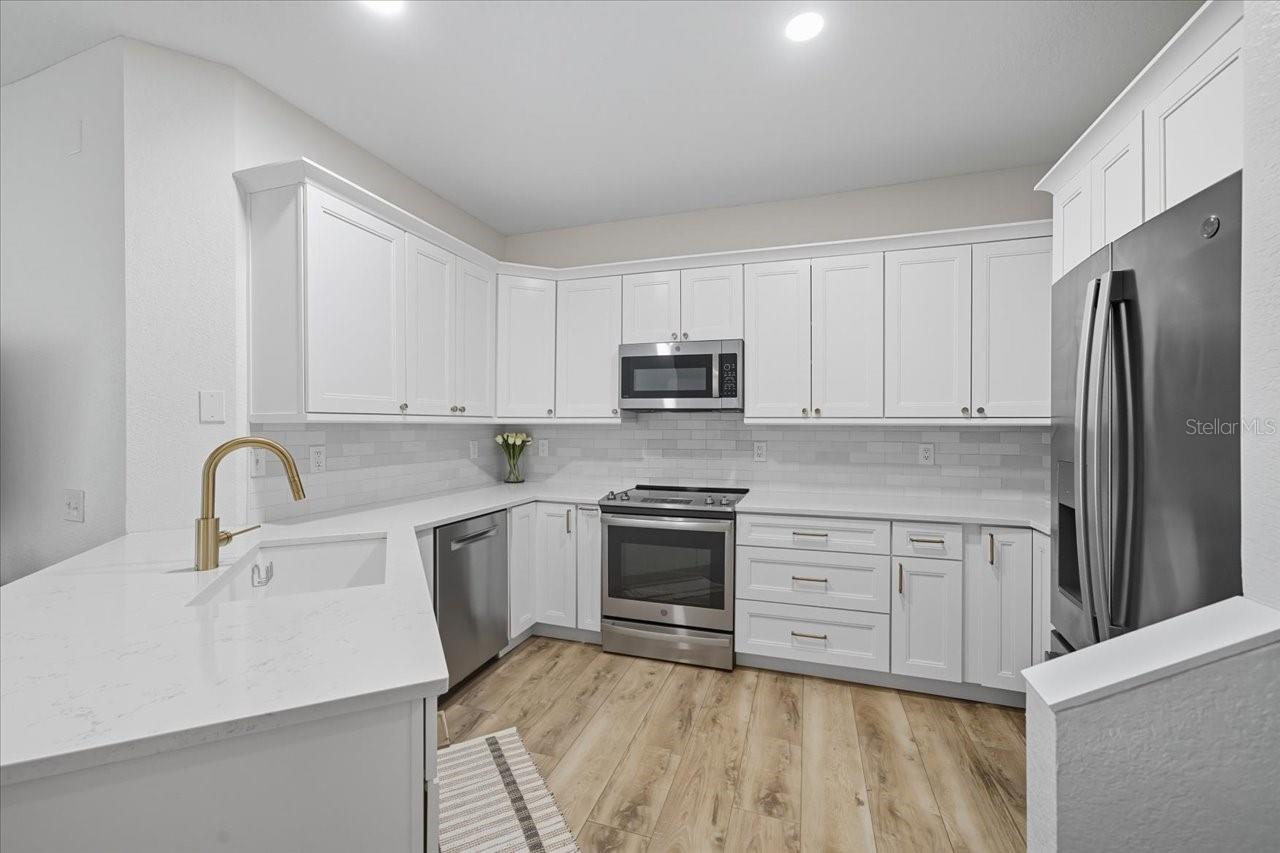 ISLAND PLACE A CONDO - Residential