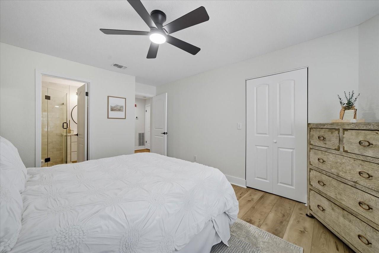 ISLAND PLACE A CONDO - Residential