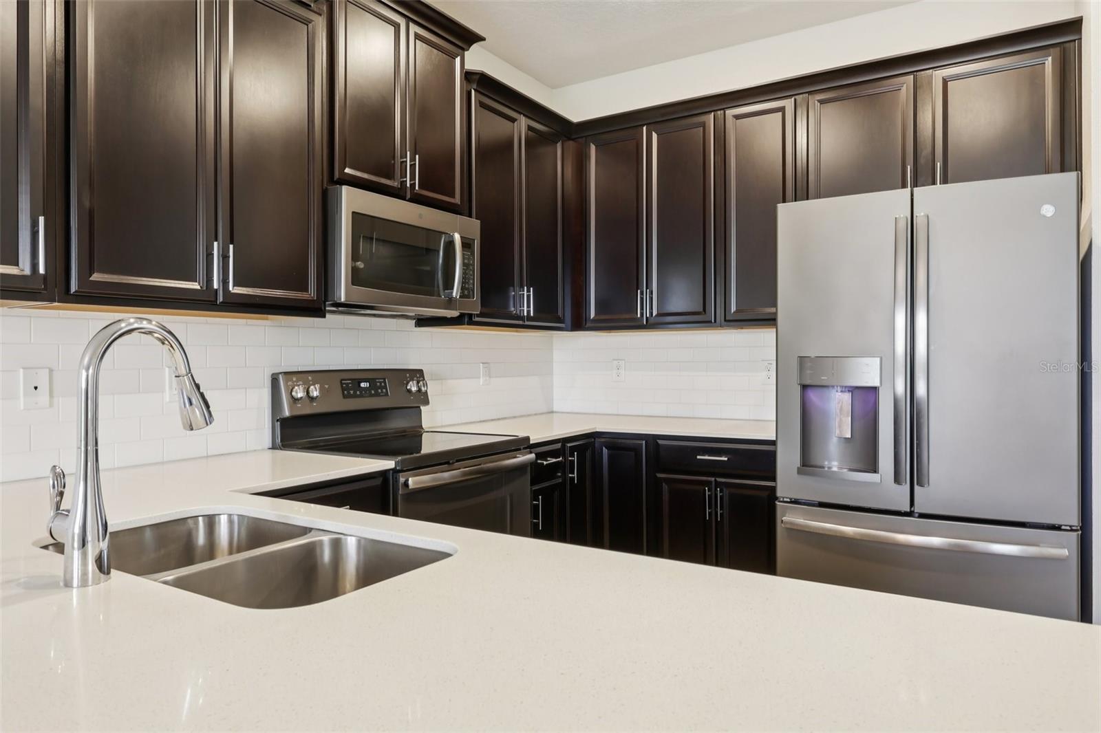 STOREY LAKE TR K - Residential