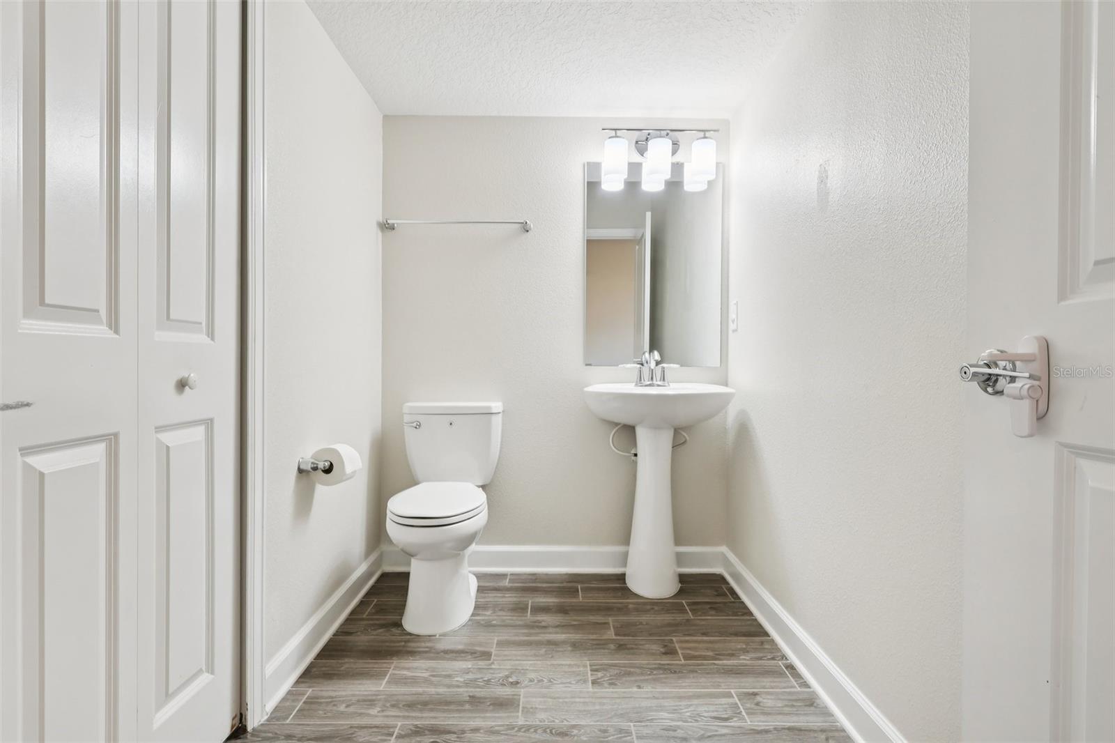STOREY LAKE TR K - Residential