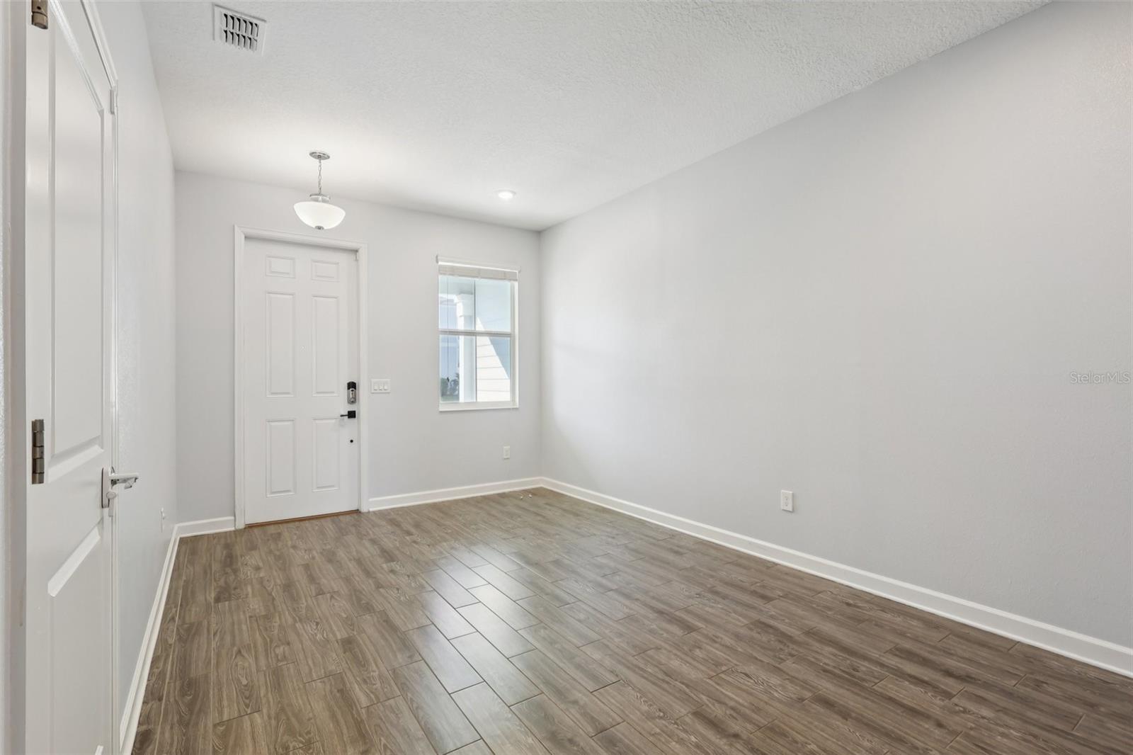 STOREY LAKE TR K - Residential