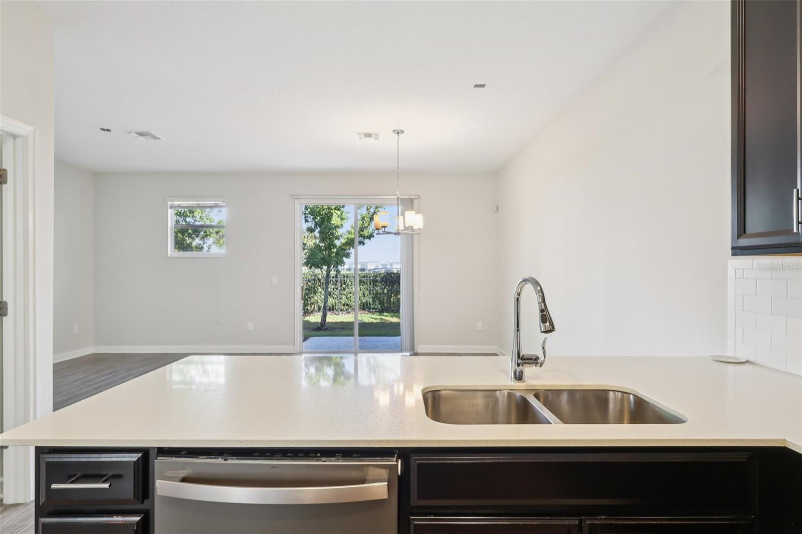 STOREY LAKE TR K - Residential
