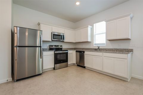 Tiny photo for 2042 Hemingway Circle, Groveland, FL 34736 (MLS # O6395377)