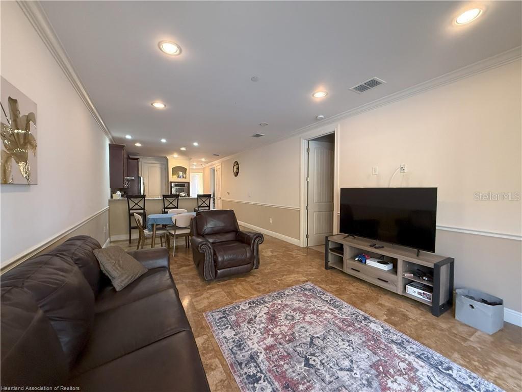 MAJESTIC CV - Residential