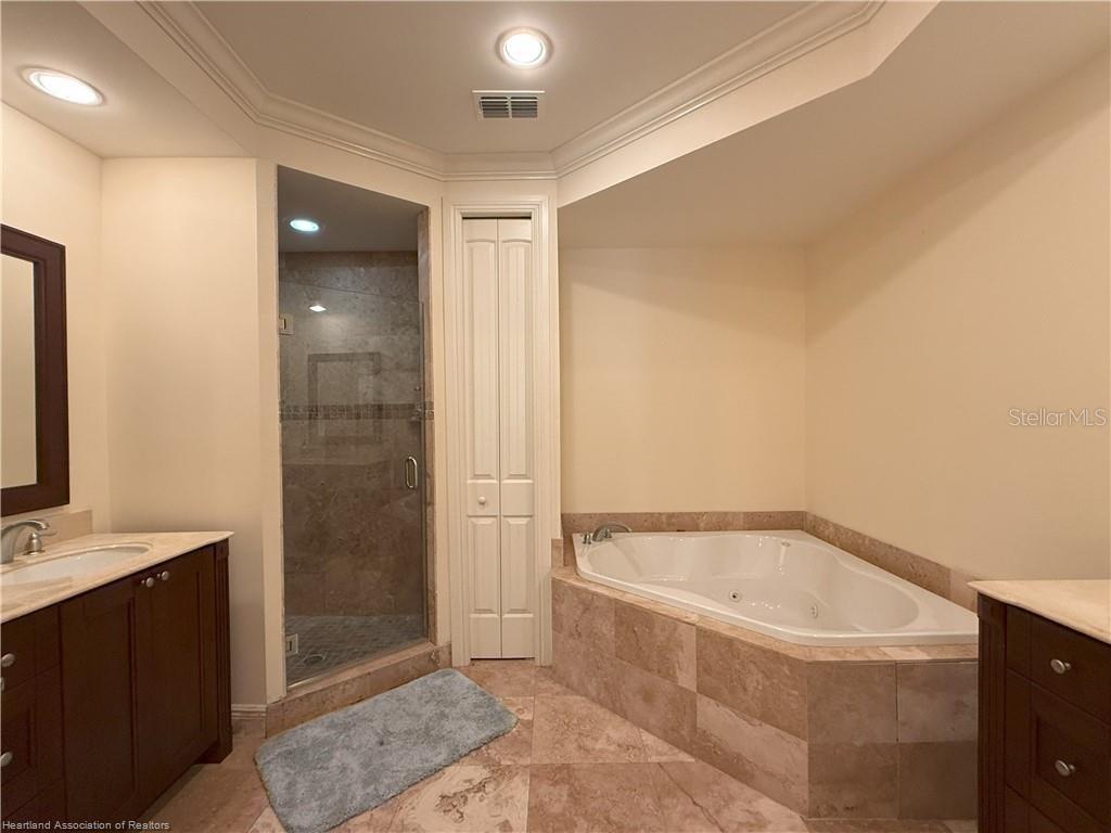 MAJESTIC CV - Residential