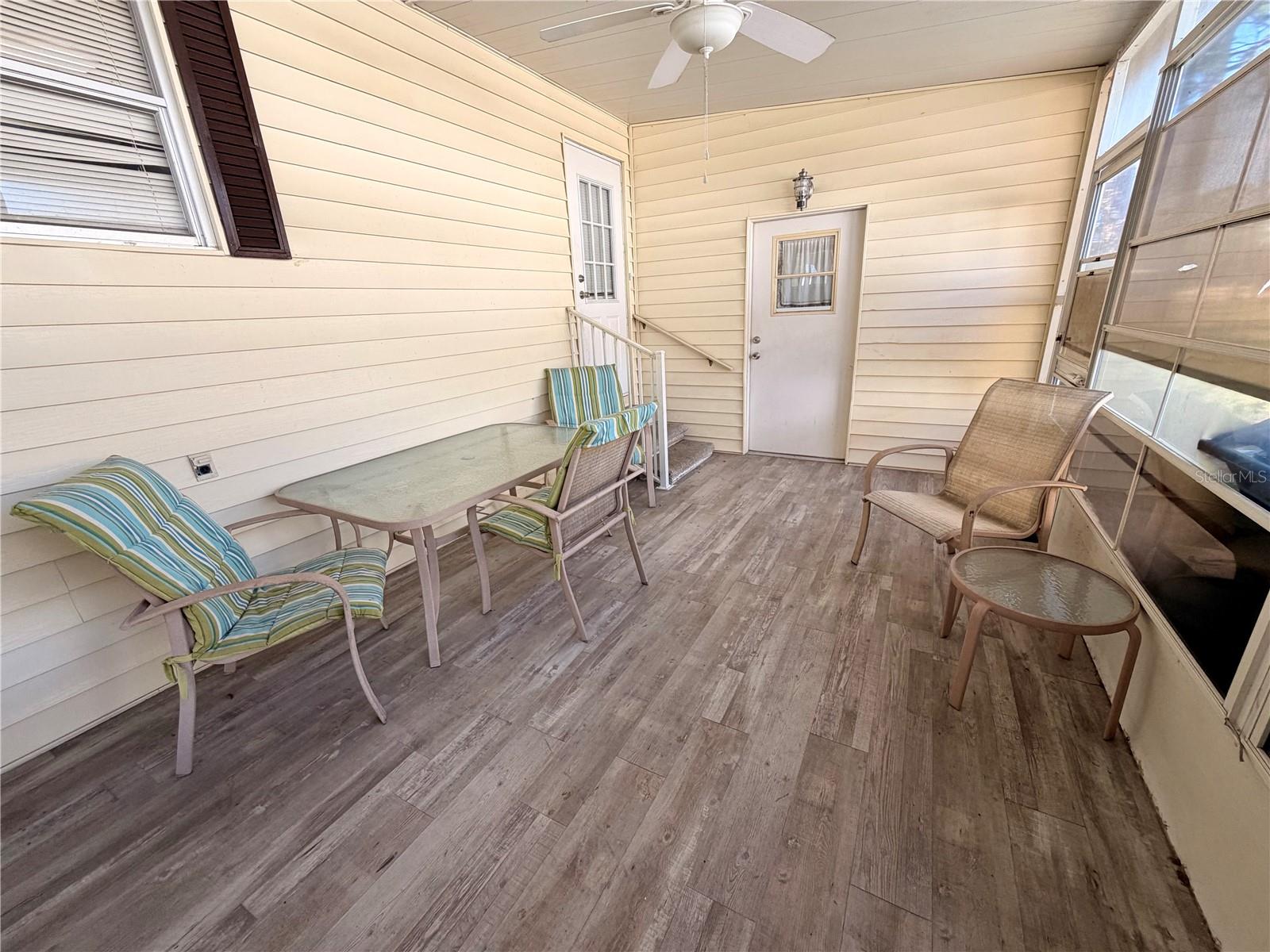 HOLIDAY PARK - Residential