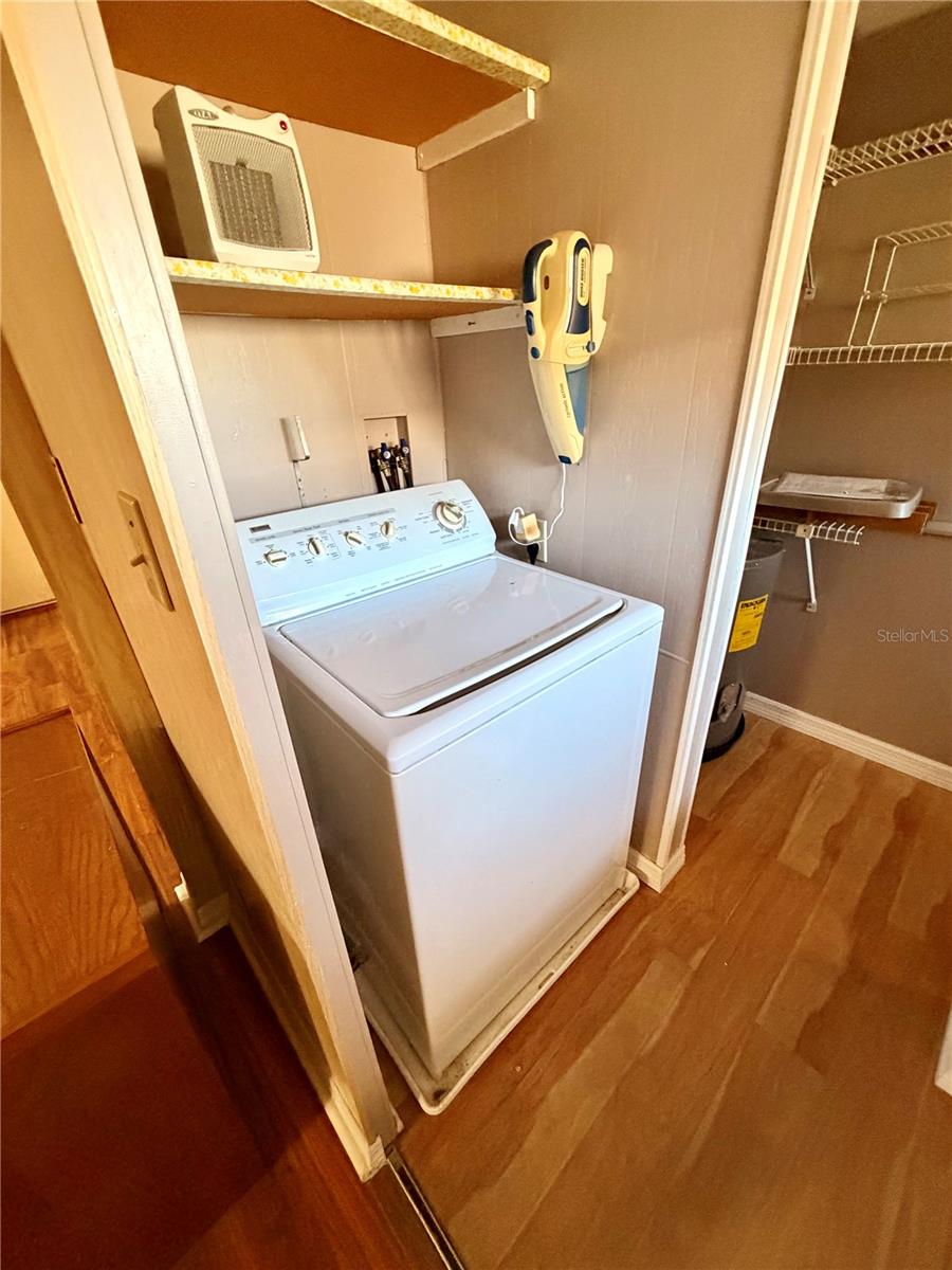 HOLIDAY PARK - Residential