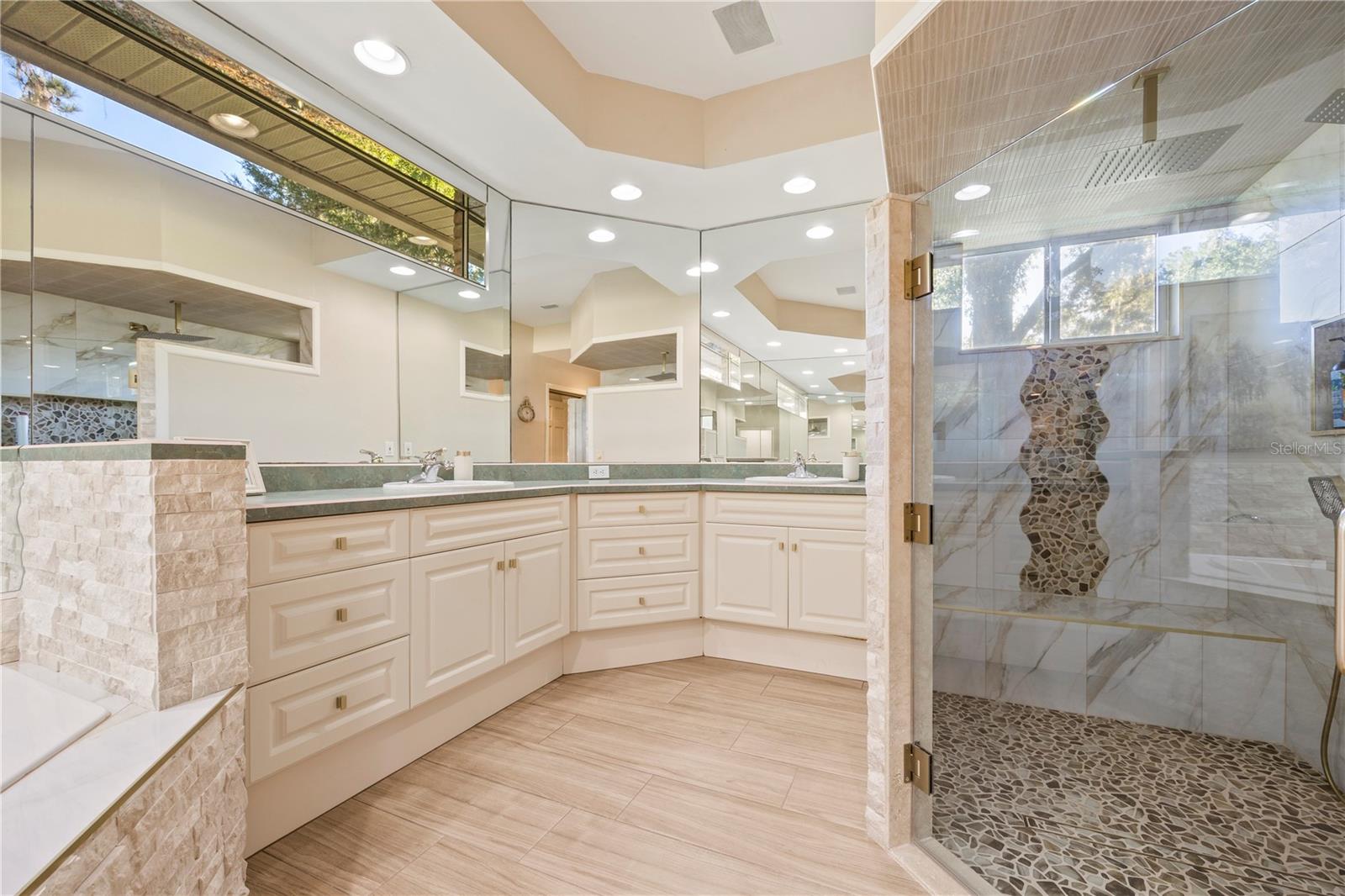 TURKEY CREEK - Residential