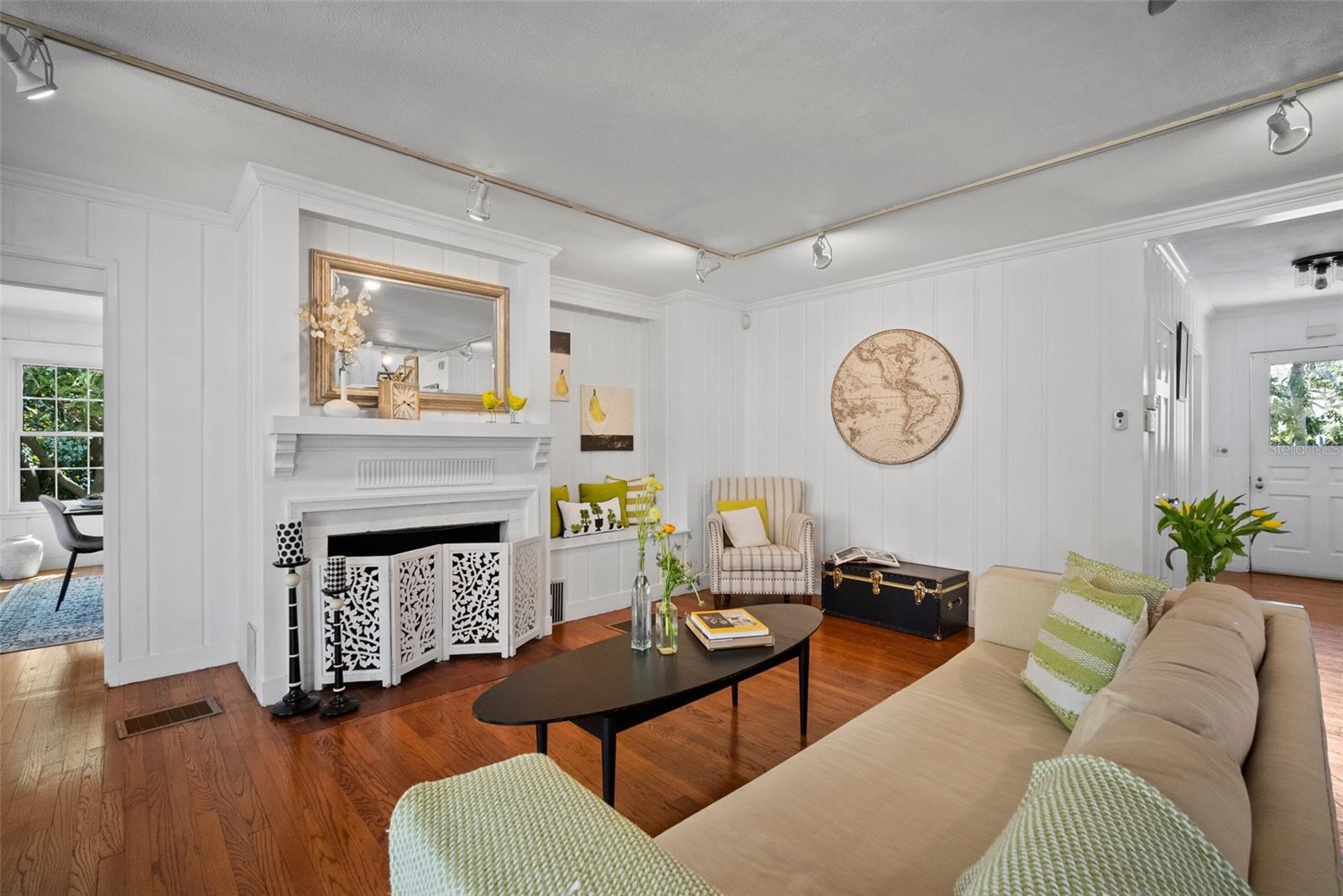 STRONGS POINT OF - Residential