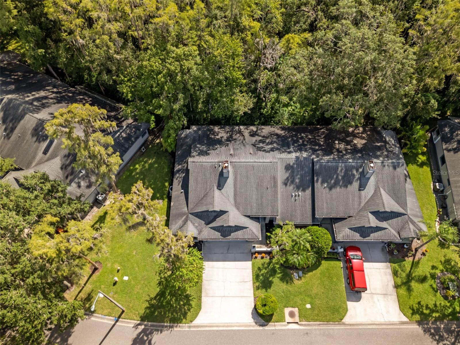 HUNTERS TRAIL TWNHMS - Residential