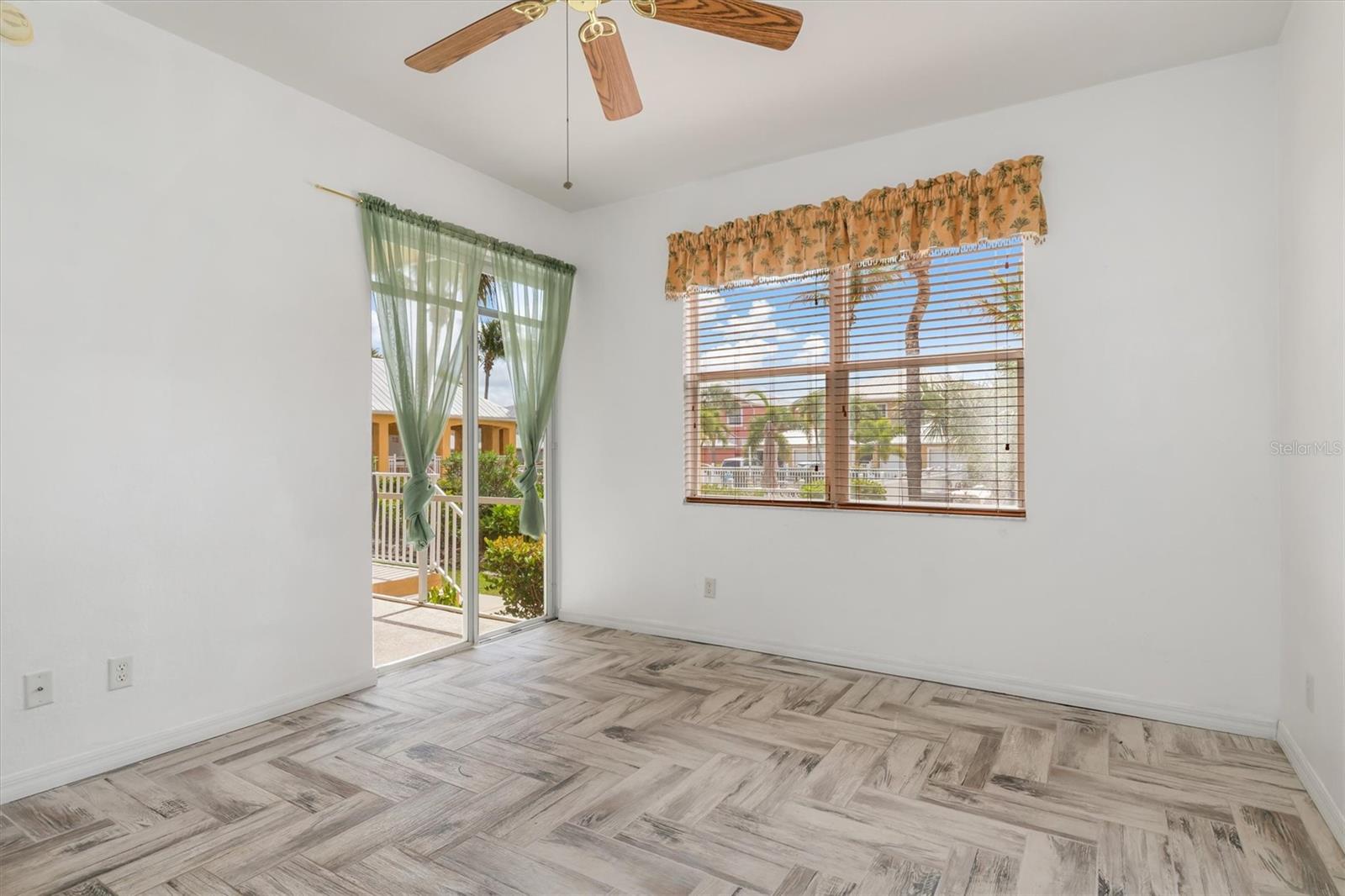 CLIPPER COVE VILLAGE - Residential