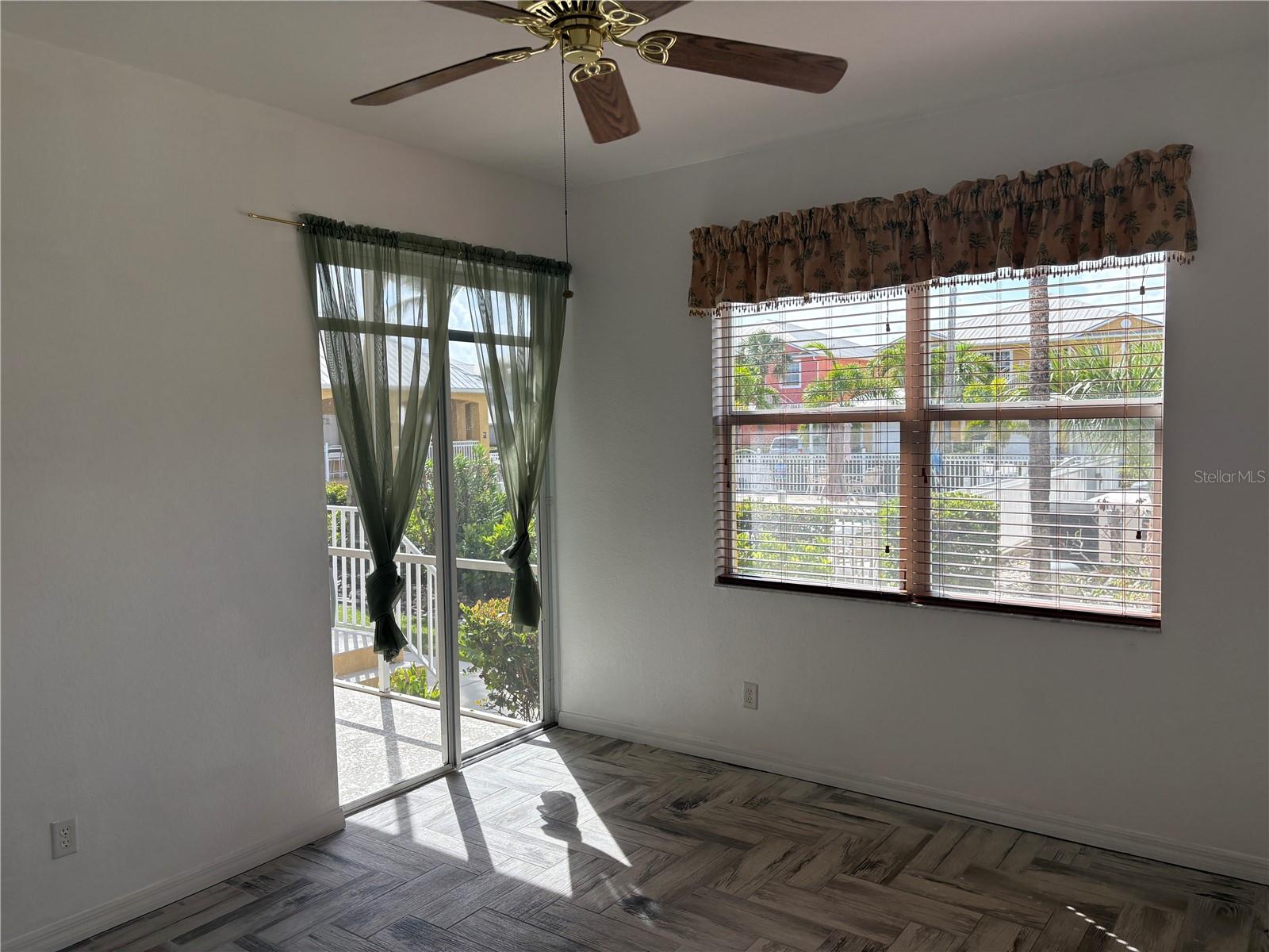 CLIPPER COVE VILLAGE - Residential