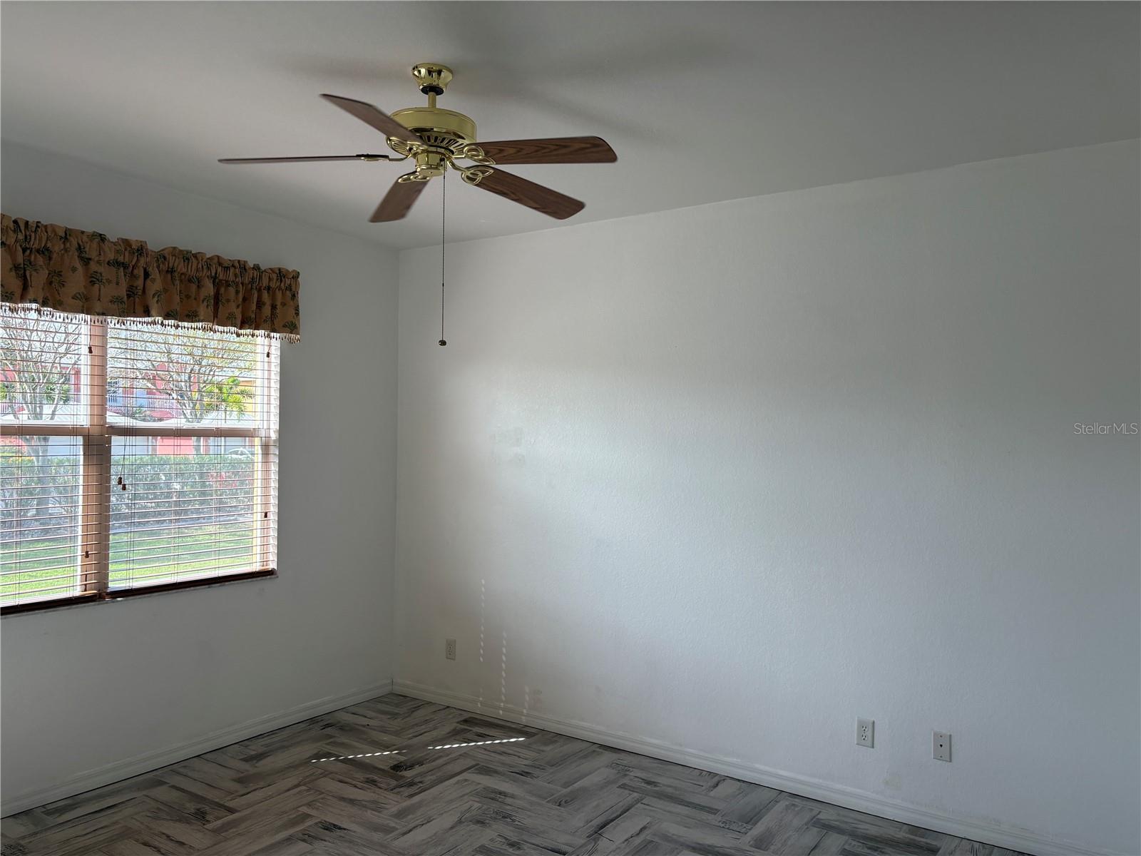 CLIPPER COVE VILLAGE - Residential