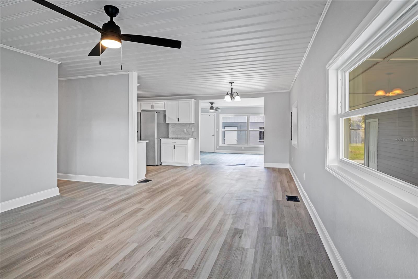 5926 CRAFTON DRIVE