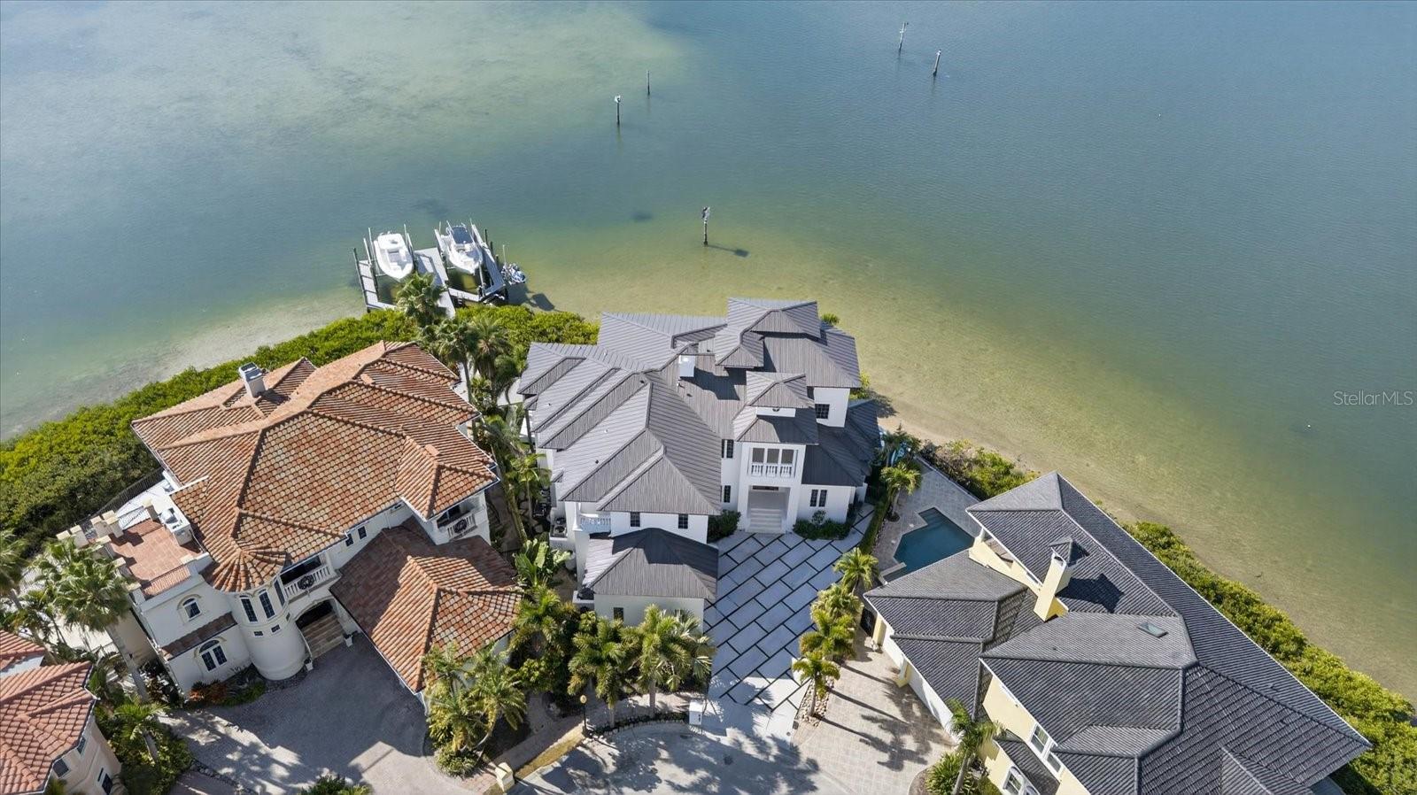 THE RESERVE OF OLD TAMPA BAY - Residential