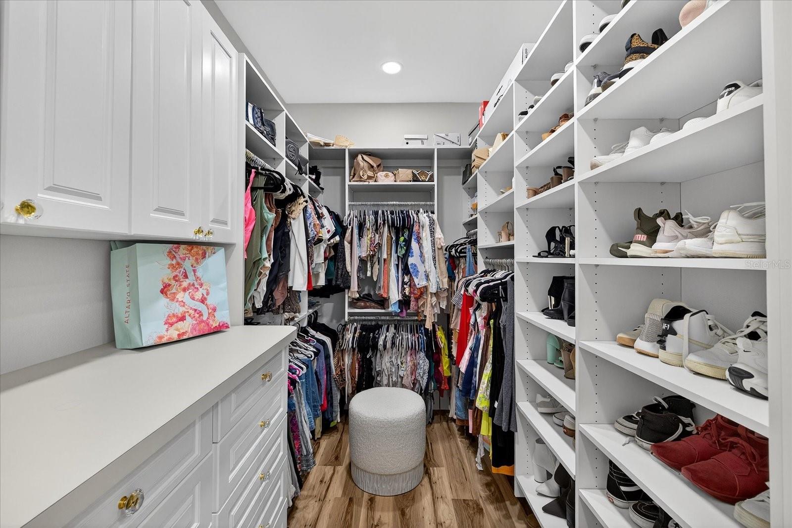 THE RESERVE OF OLD TAMPA BAY - Residential