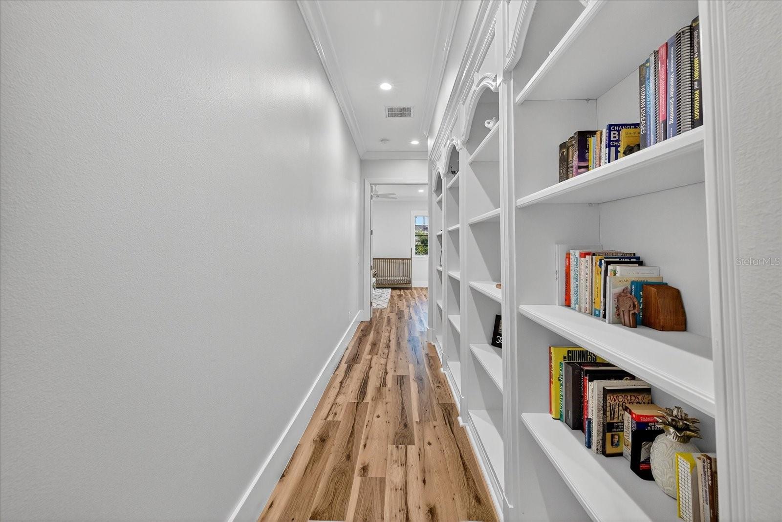 THE RESERVE OF OLD TAMPA BAY - Residential