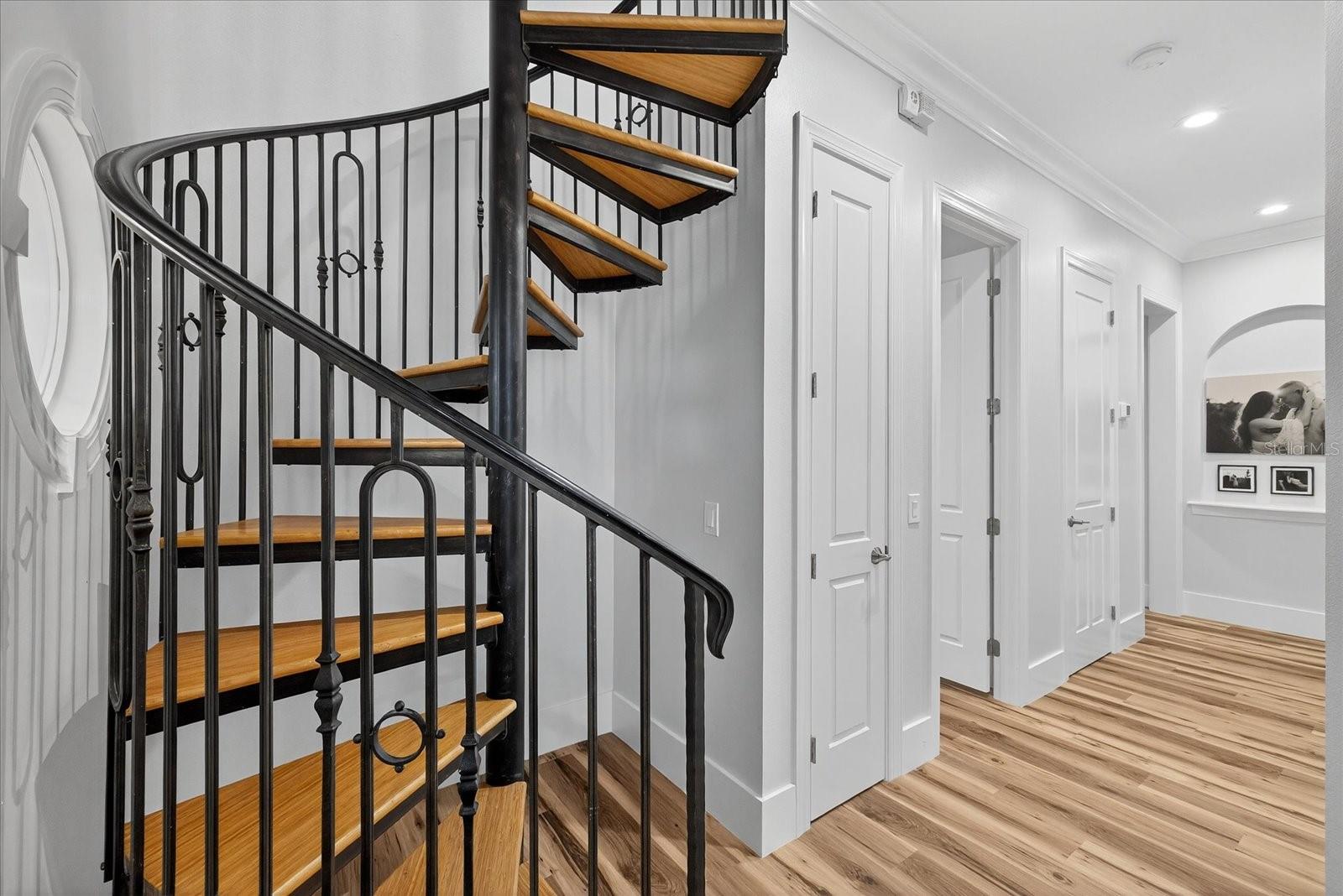 THE RESERVE OF OLD TAMPA BAY - Residential