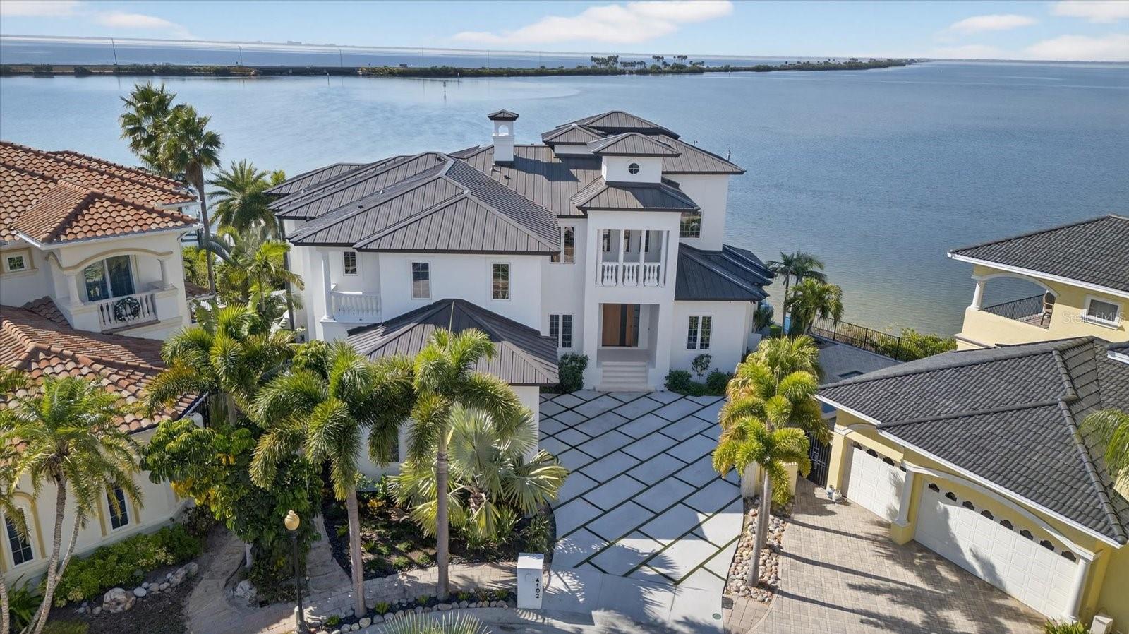 THE RESERVE OF OLD TAMPA BAY - Residential