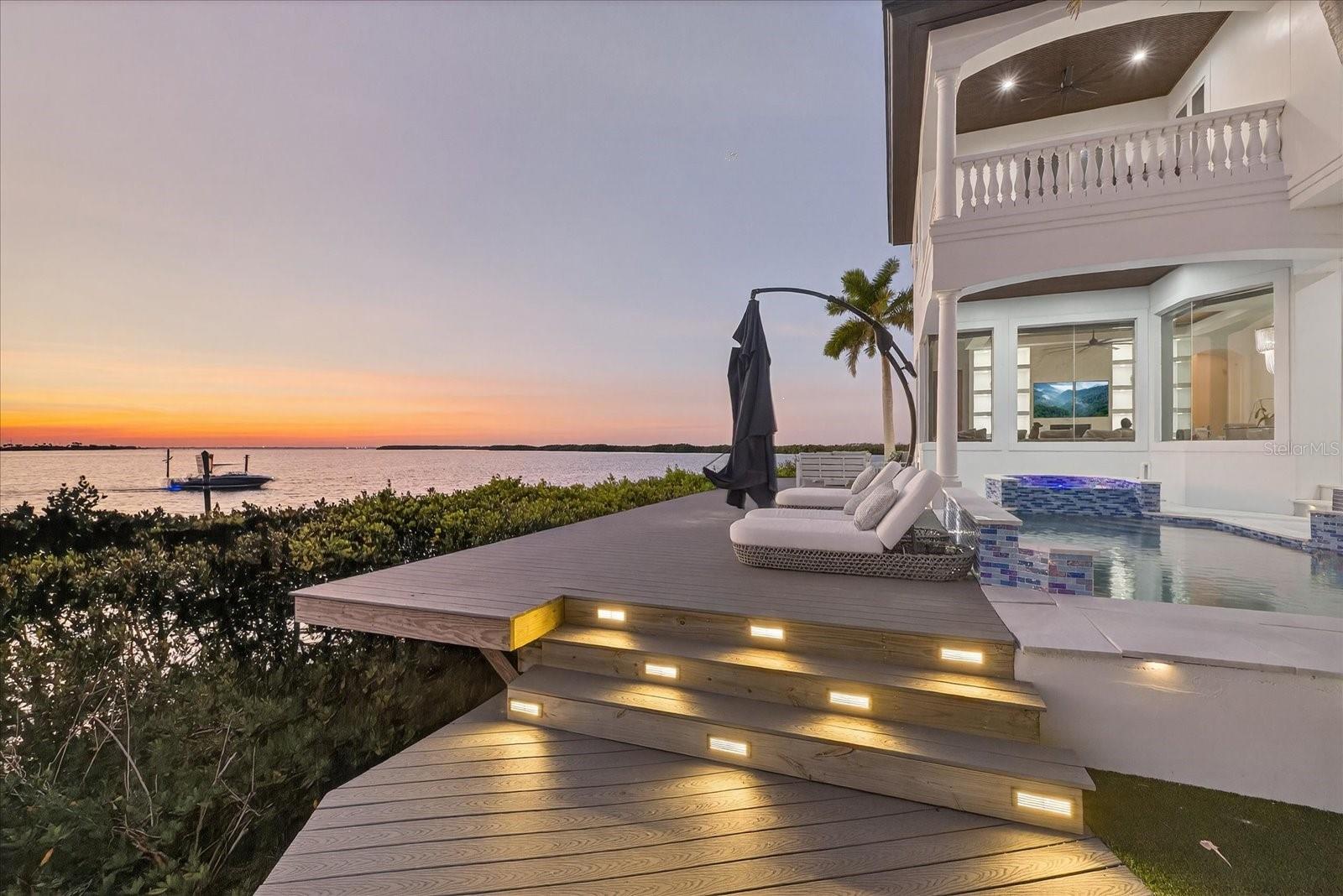 THE RESERVE OF OLD TAMPA BAY - Residential