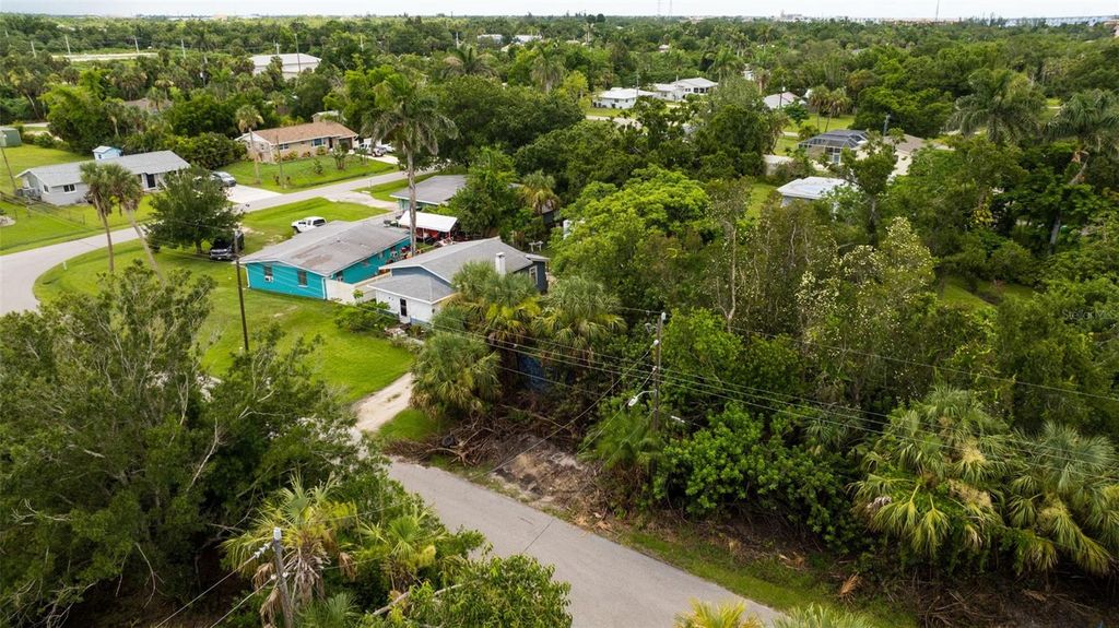 Photo of 323 Howard Street, Punta Gorda, FL 33950 (MLS # L4952470)