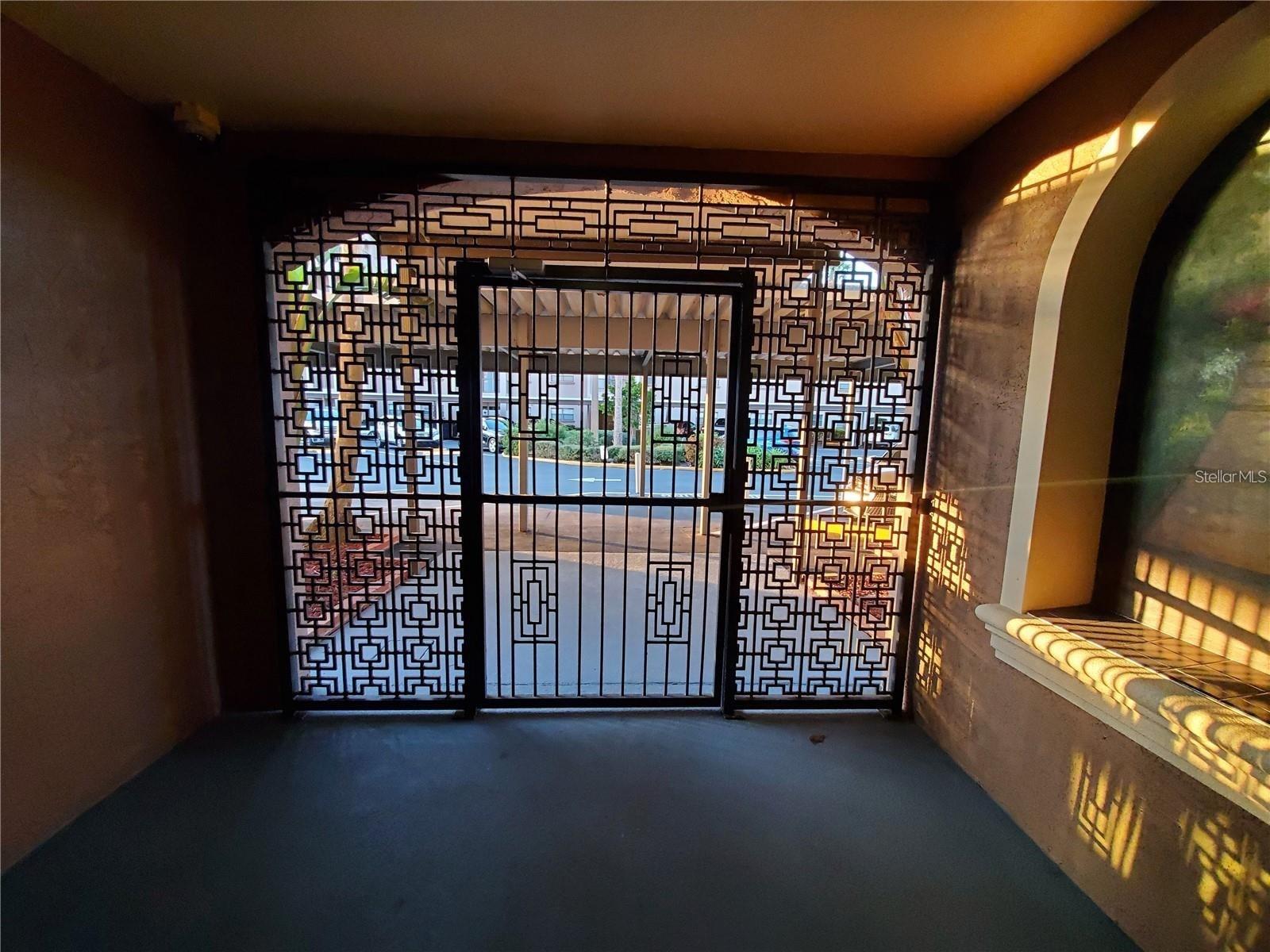 GOLFVIEW I CONDO - Residential Lease