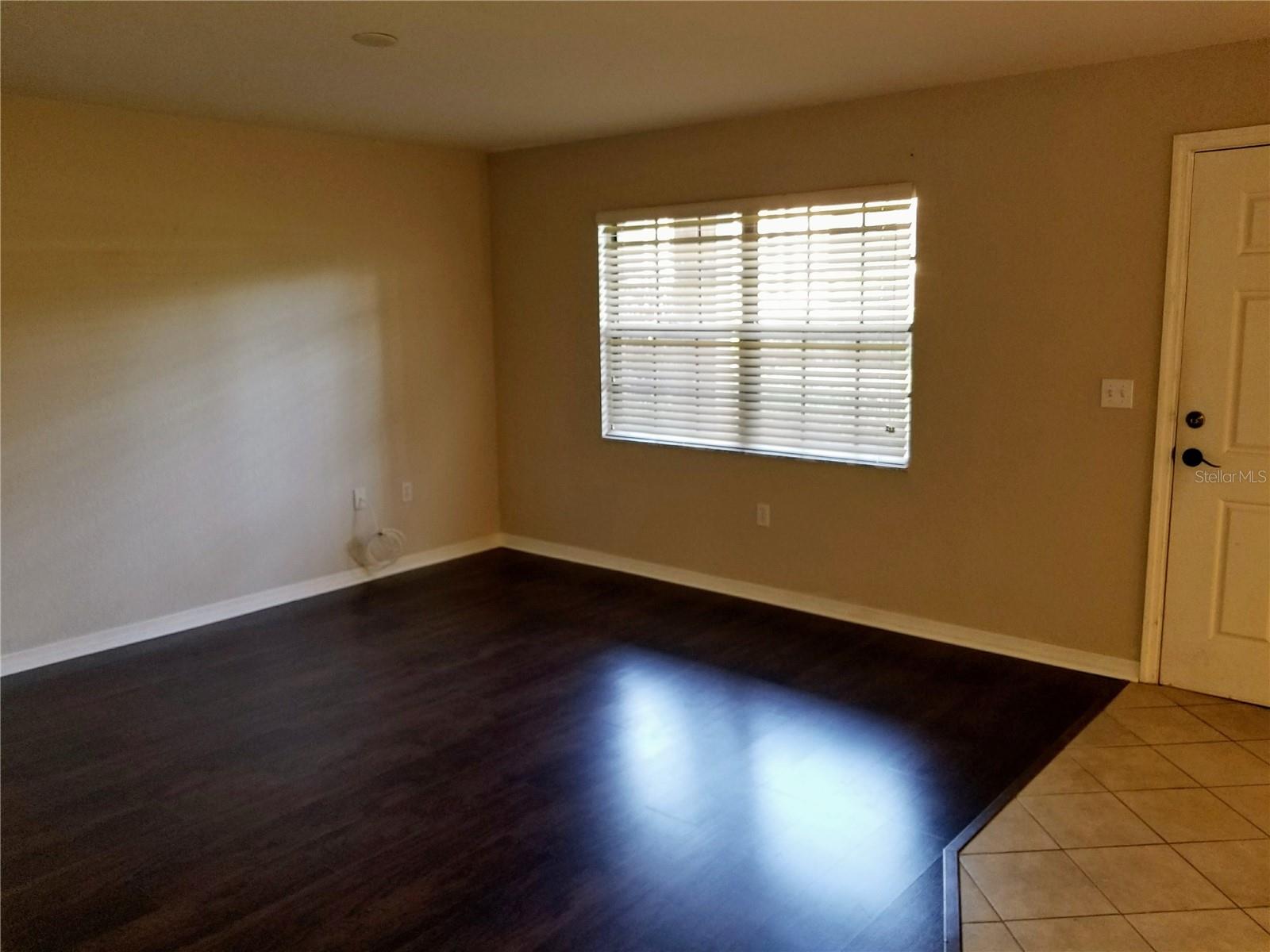 GOLFVIEW I CONDO - Residential Lease