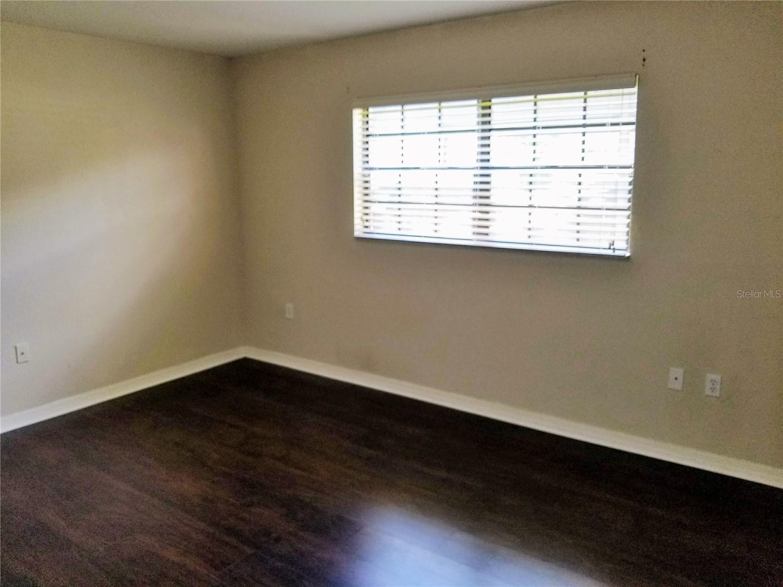 GOLFVIEW I CONDO - Residential Lease