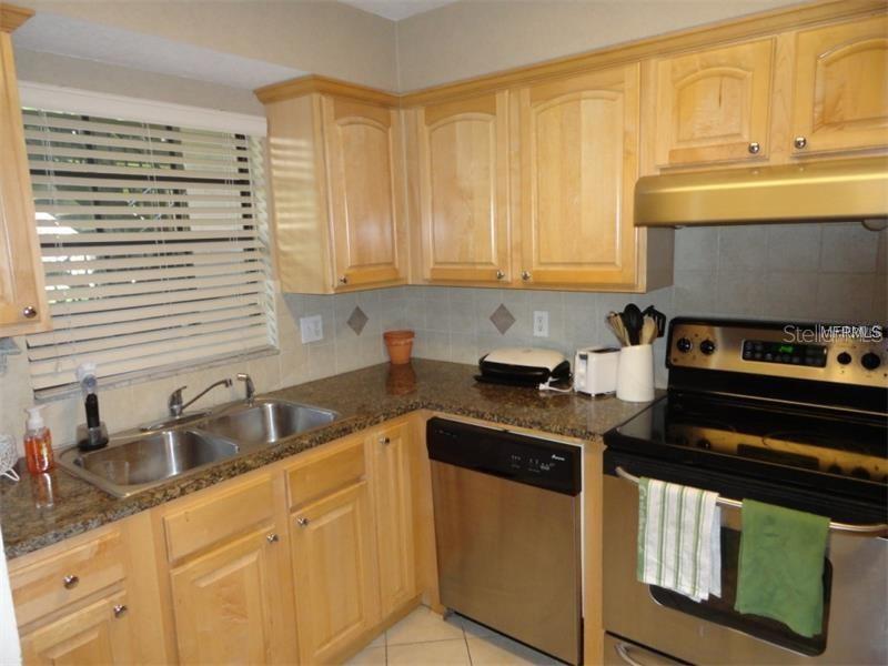 GOLFVIEW I CONDO - Residential Lease