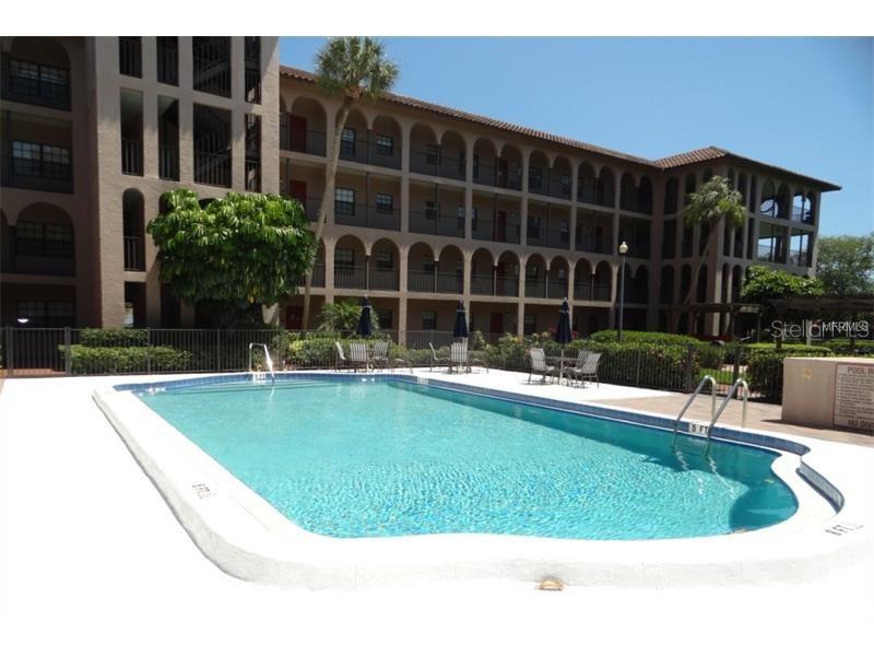 GOLFVIEW I CONDO - Residential Lease