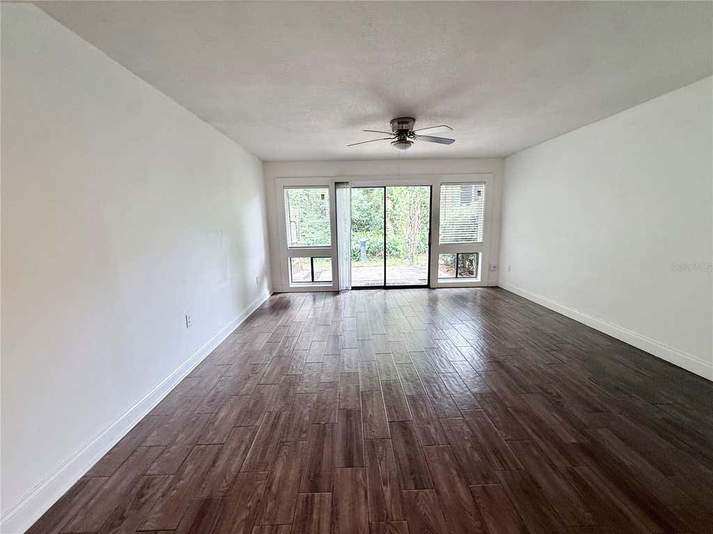 Photo of 5111 Eaglesmere Drive #D10, Orlando, FL 32819 (MLS # R4911705)