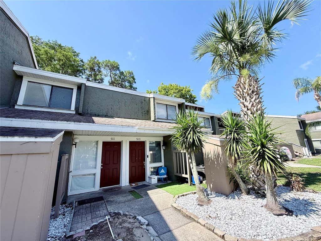 Photo of 5111 Eaglesmere Drive #D10, Orlando, FL 32819 (MLS # R4911705)