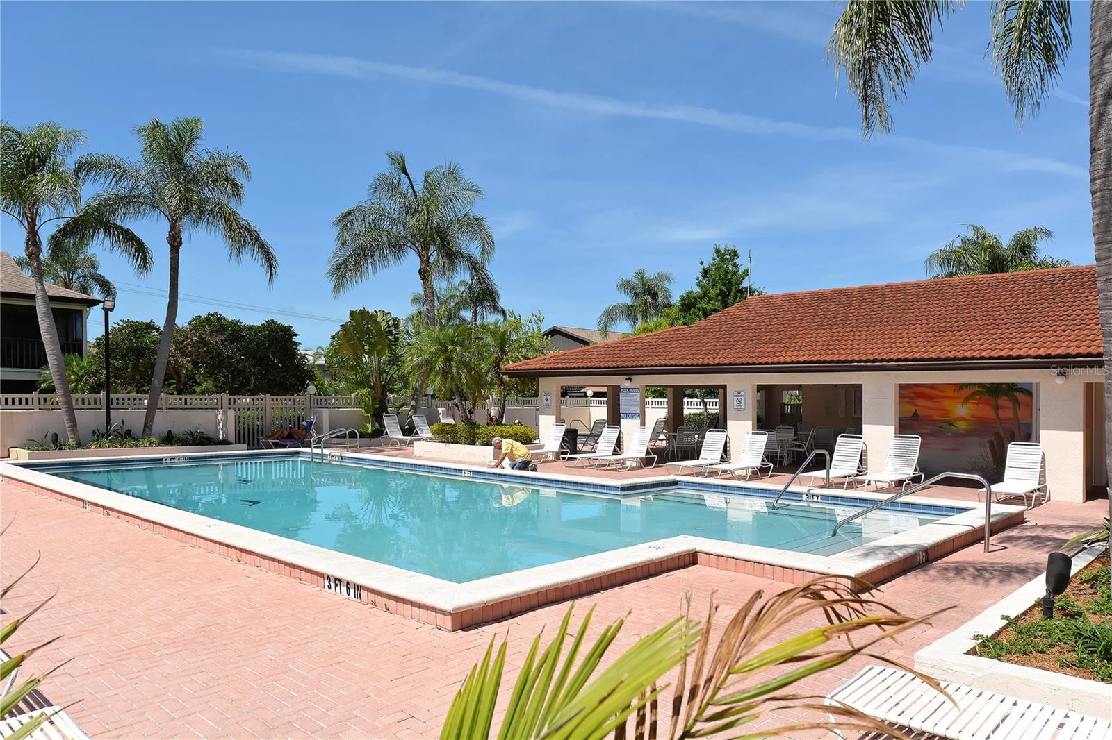 MIRROR LAKE SEC 4 - Residential