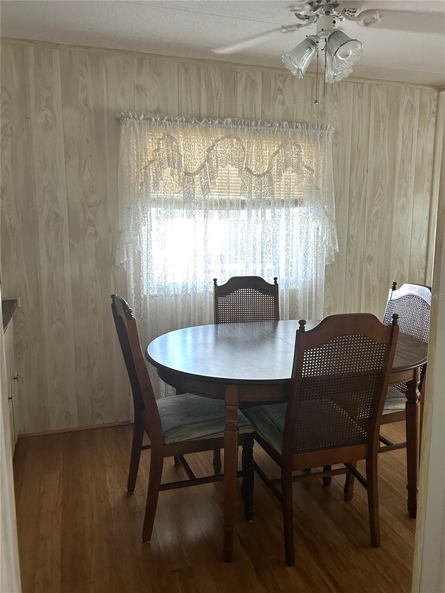 SHADY OAKS MOBILE MODULAR ESTATES - Residential