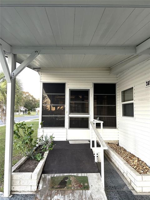 A home in ZEPHYRHILLS