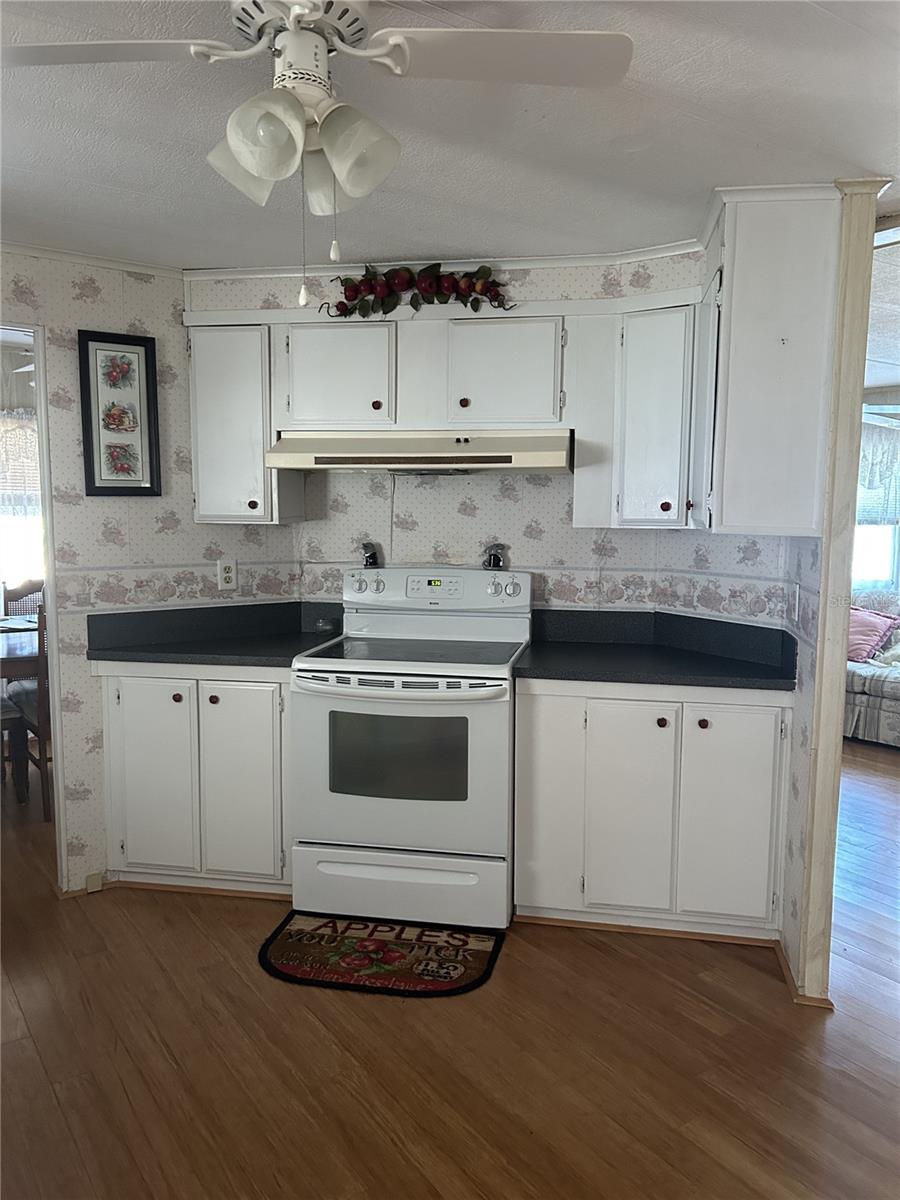 SHADY OAKS MOBILE MODULAR ESTATES - Residential