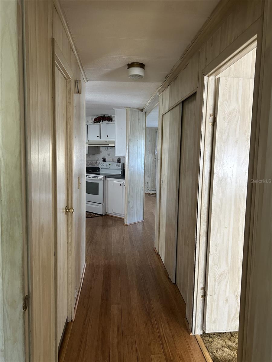 SHADY OAKS MOBILE MODULAR ESTATES - Residential