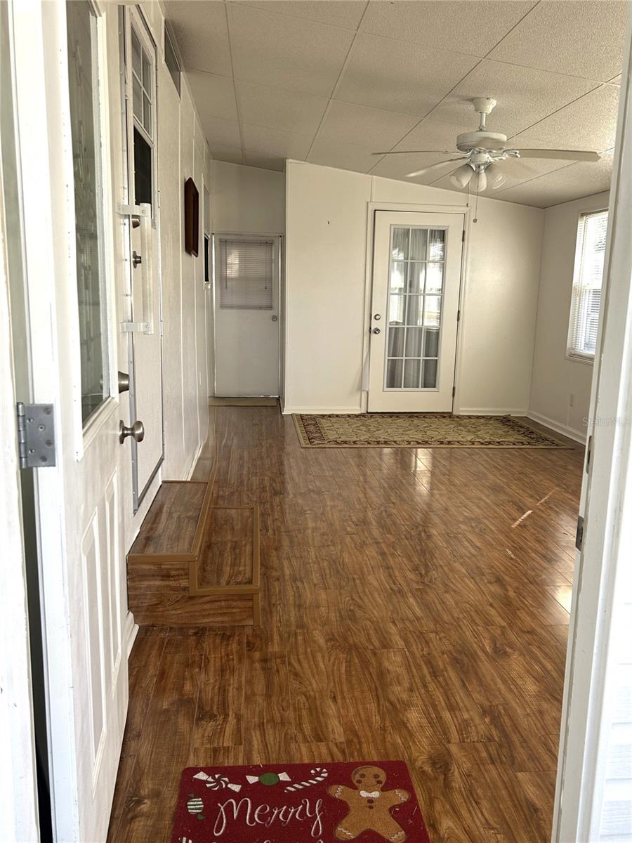 SHADY OAKS MOBILE MODULAR ESTATES - Residential