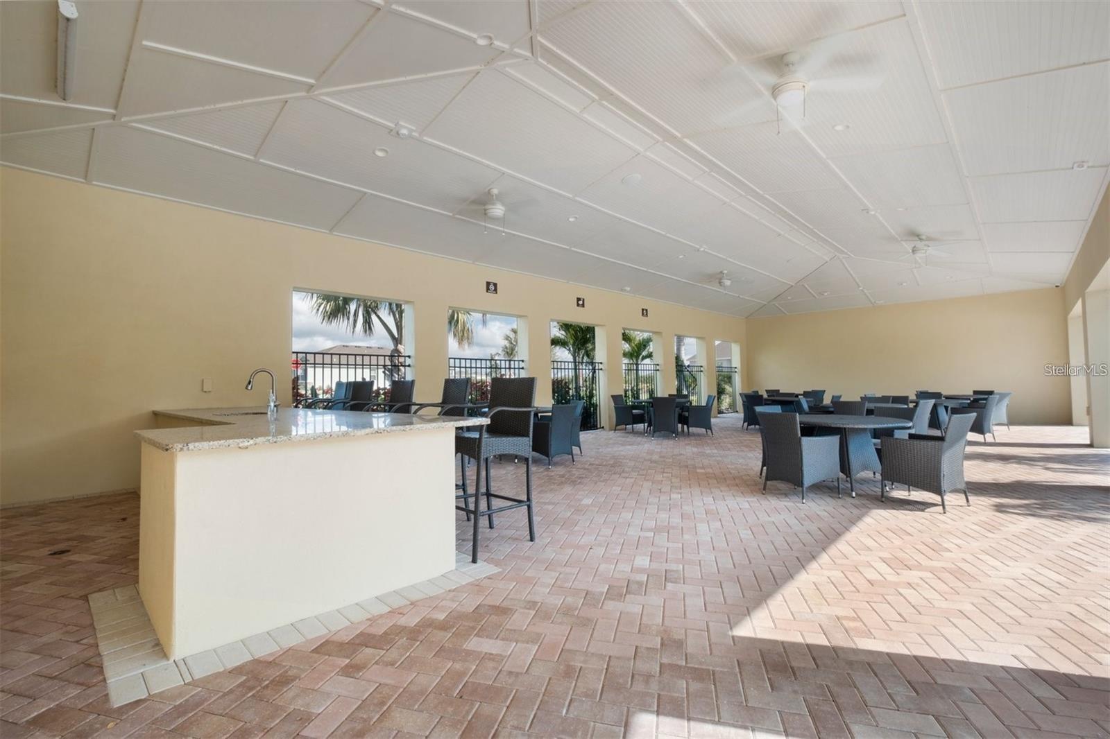 LAKEWOOD RANCH SOLERA PH IC & ID - Residential Lease