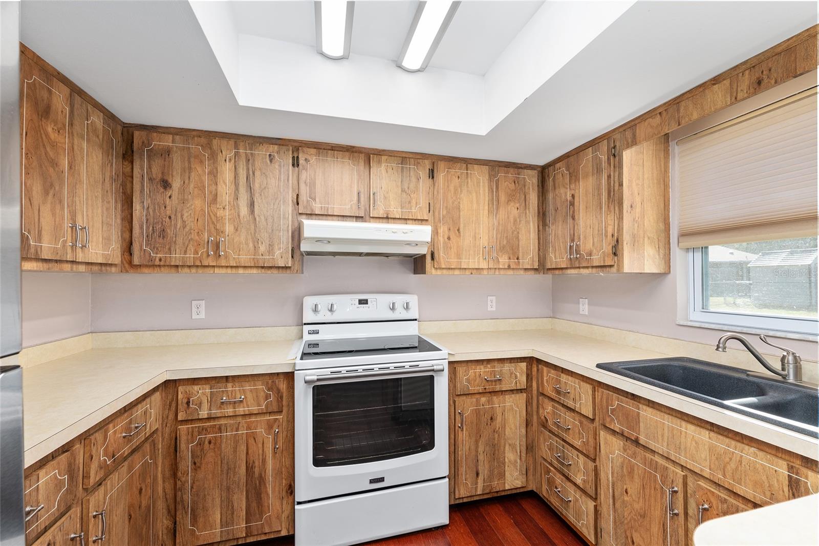 GREEN MEADOWS FIRST ADD - Residential