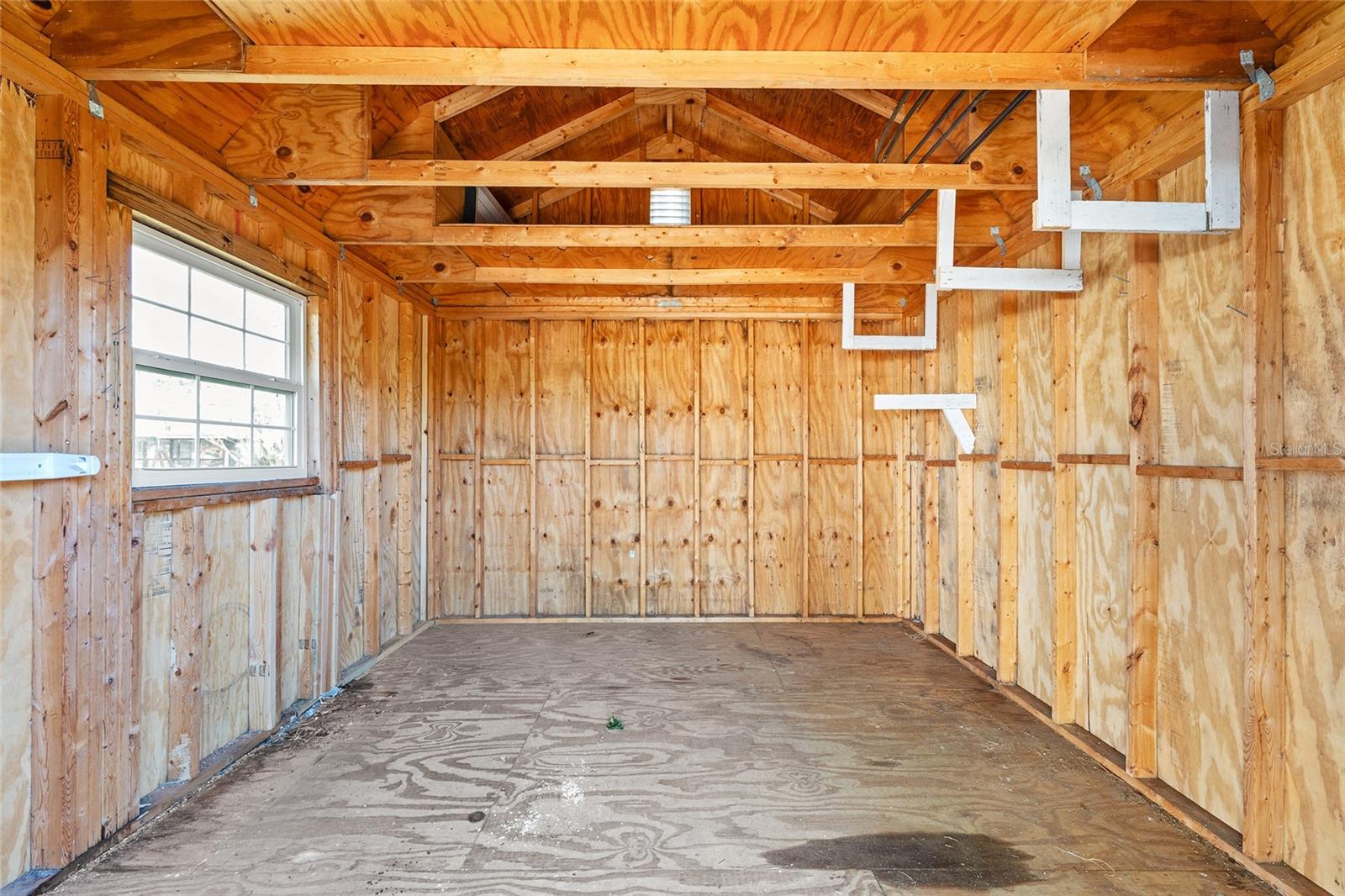 GREEN MEADOWS FIRST ADD - Residential