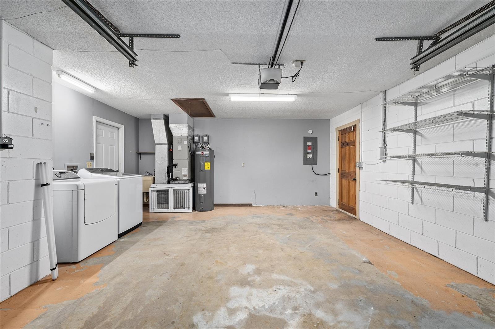 GREEN MEADOWS FIRST ADD - Residential