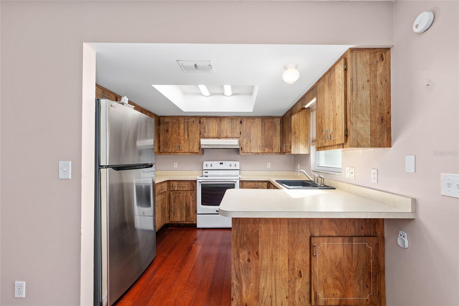 GREEN MEADOWS FIRST ADD - Residential