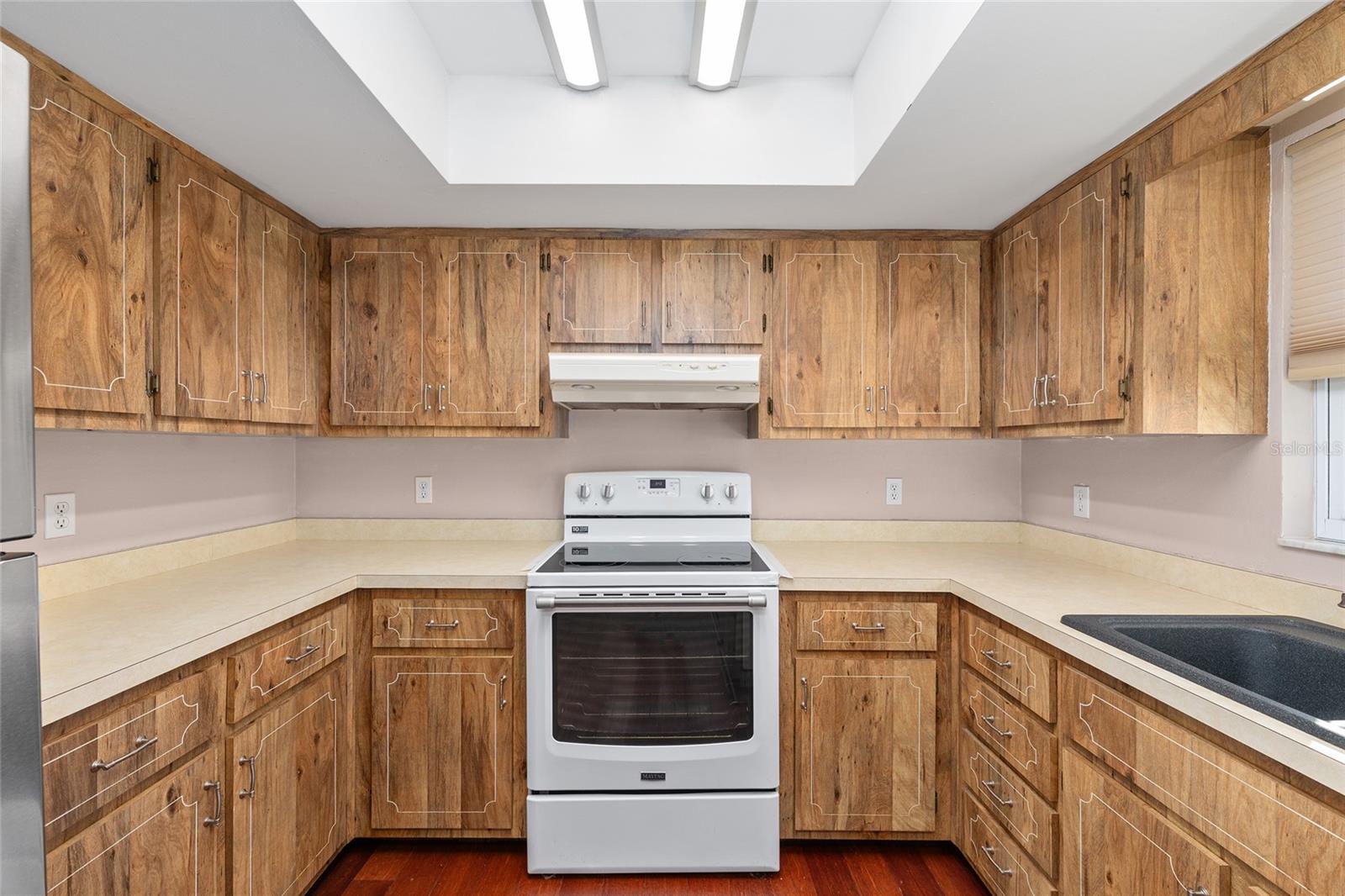 GREEN MEADOWS FIRST ADD - Residential